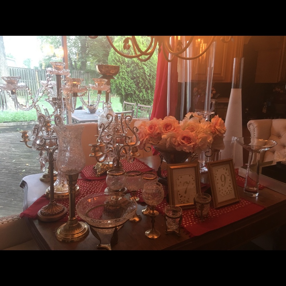 Decor - Picture 4 of 4